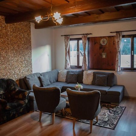 Chata Gabor Banska Bystrica Bagian luar foto